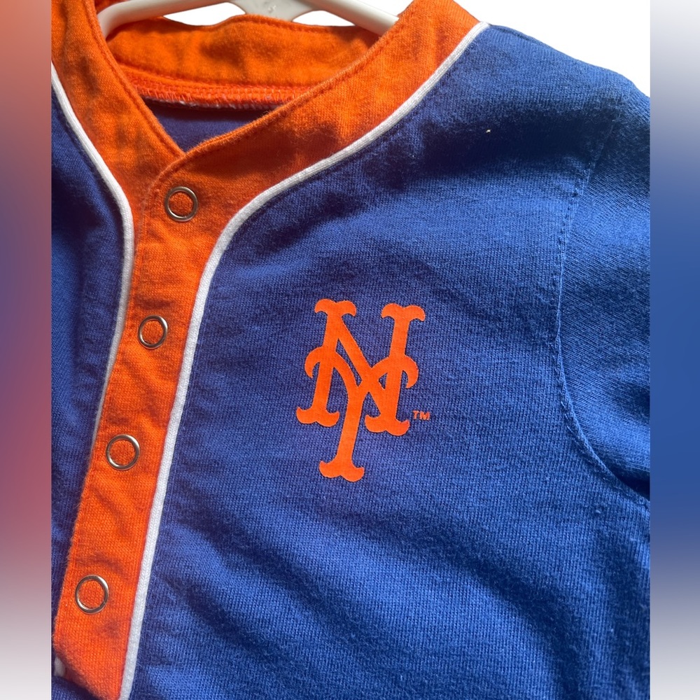 New York METS Official MLB baby playsuit 0-3 Months - Picture 3 of 5